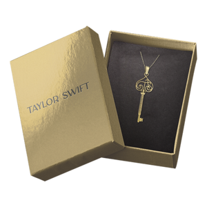 Taylor Swift Fearless Collar Capture It, Remember It Vault